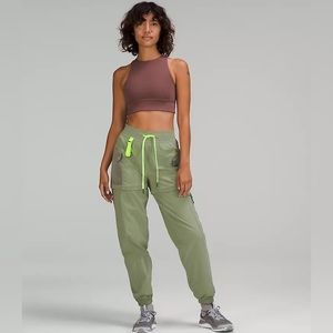 Lululemon Convertible High-Rise Jogger